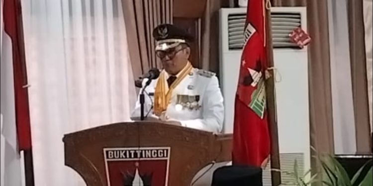 DPRD Kota Bukittinggi Gelar Paripurna Pidato Sambutan Wali Kota Ramlan Nurmartias Masa Jabatan 2025-2030