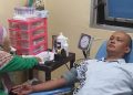 Dandim 0306/50 Kota Bersama Ajudan Donorkan Darah untuk Pasien di RSUD Adnan WD