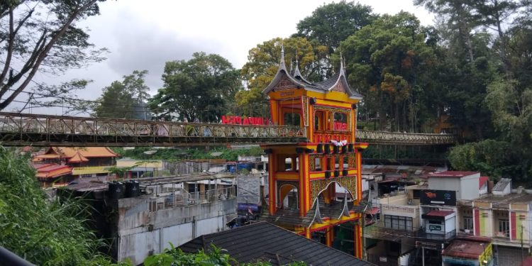 “Kritik Bukan Dosa, Pemimpin Bukan Selebgram”