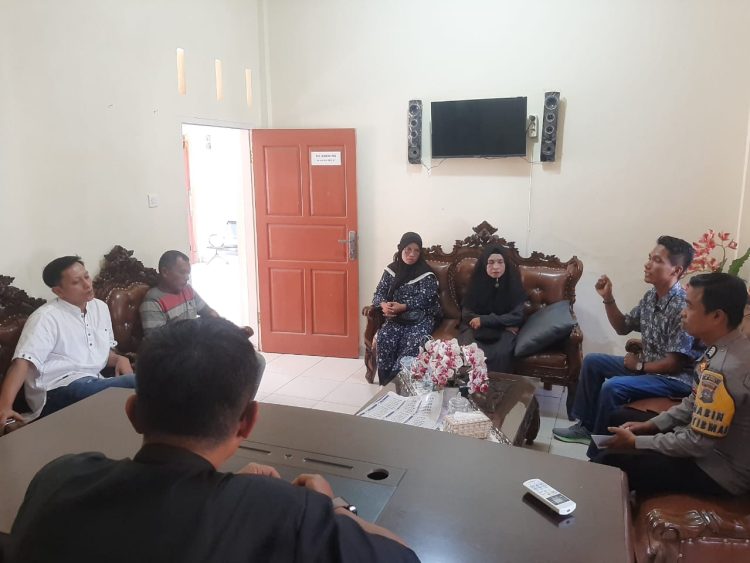 Bhabinkamtibmas Polsek Guguk Mediasi Sengketa Hutang Piutang Warga di Nagari Sungai Antuan