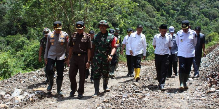 Kapolres 50 Kota Bersama Forkopimda Hadiri Pembukaan Pra TMMN Ke -124 Kodim 0306 / 50 Kota