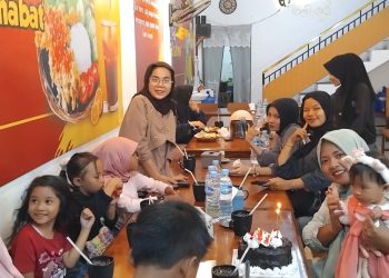 Momen UlTah Pertama: Antara Tradisi, Syukur, dan Kenangan Manis