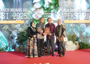 Wali Kota Payakumbuh Hadiri Gala Dinner Munas APEKSI VII di Surabaya, Dorong Kolaborasi Antar Daerah