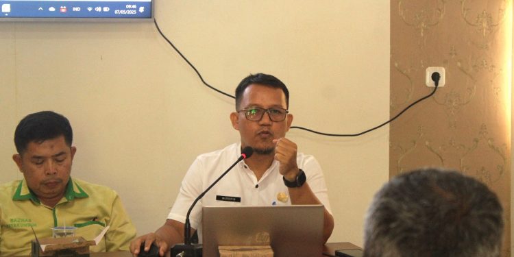 19 Keluarga di Payakumbuh Terima Bantuan Perbaikan Rumah Tidak Layak Huni Tahun 2025