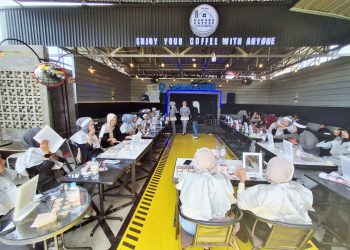 Bertemakan “Daily Makeup “AZZURA Beauty Class Sukses Di Gelar