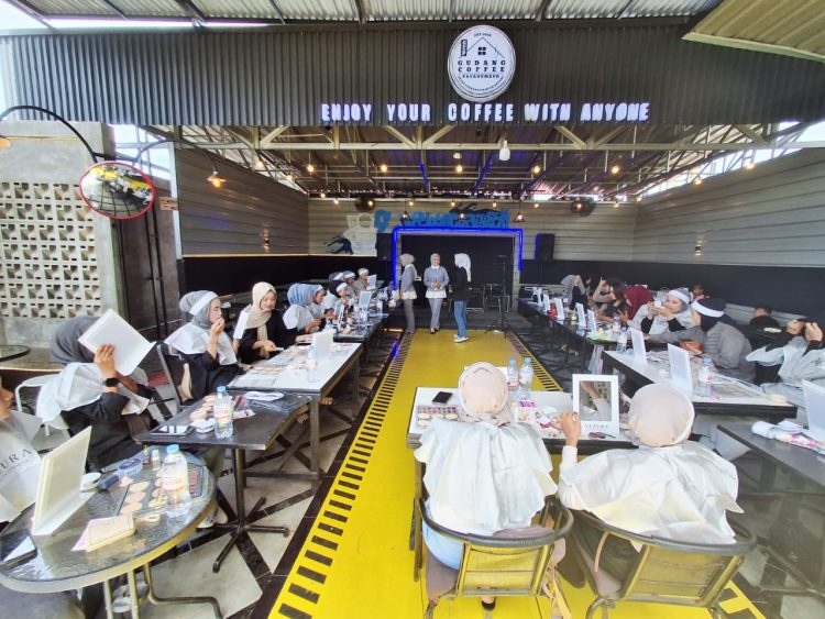 Bertemakan “Daily Makeup “AZZURA Beauty Class Sukses Di Gelar