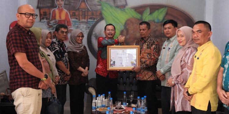 Sentra IKM Randang Payakumbuh Resmi Jadi Kawasan Berbasis Kekayaan Intelektual 2025