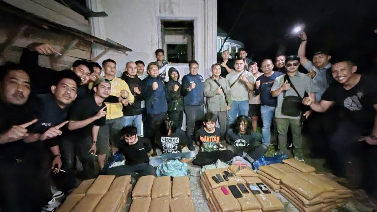 BNNP Sumatera Barat Berhasil Mengungkap Peredaran Narkotika Jenis Ganja di Bukittinggi