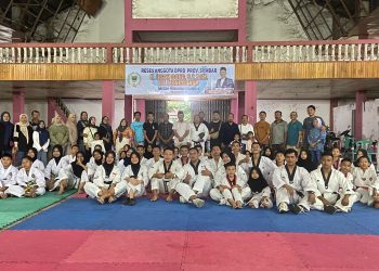 Wakil Ketua Komisi II DPRD Provinsi Sumbar H.Ilson Cong Reses Bersama Taekwondo Limapuluh Kota