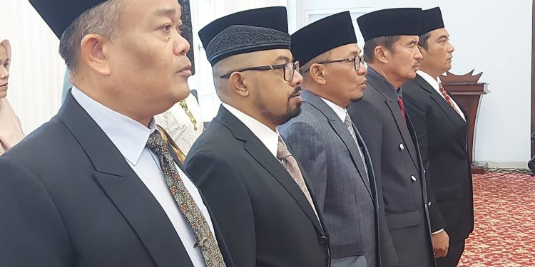 Lima Pimpinan Baznas Bukittinggi 2025–2030 Resmi Dilantik, Walikota Titip Harapan Besar