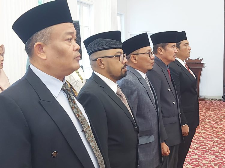 Lima Pimpinan Baznas Bukittinggi 2025–2030 Resmi Dilantik, Walikota Titip Harapan Besar
