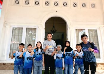 Wawako Elzadaswarman Lepas Enam Atlet Sepatu Roda Kota Payakumbuh Berlaga Di VERKA VUP V3 Jakarta
