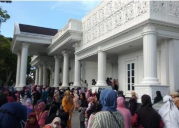 4.937 KK di Bukittinggi Telah Terima Bantuan Cadangan Pangan Pemerintah