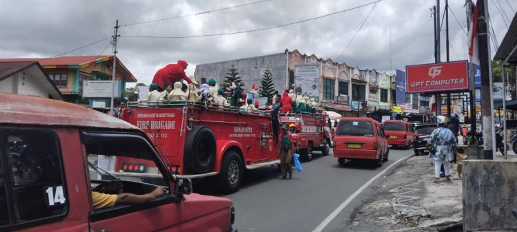 Penuh Semangat! Anak TK Aisiyah 1 Bukittinggi Belajar Jadi Pemadam Cilik