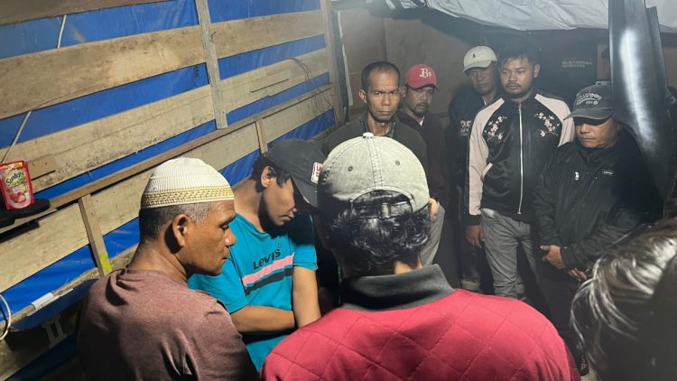Pengguna Sabu Ditangkap di Bukittinggi, Bandar Kabur Saat Digerebek
