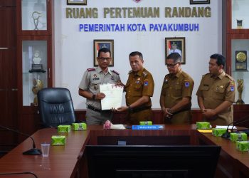 Secara Simbolis Pemko Payakumbuh Terima Sertifikasi Aset Tahun 2025 Dari BPN