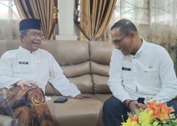 Disdukcapil Serahkan Data Kependudukan ke Kecamatan ABTB untuk Perkuat Layanan Publik
