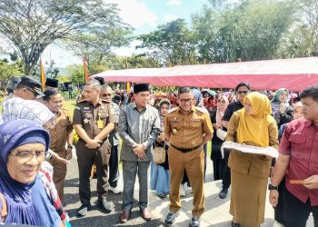 Sinergi Pemerintah dan DPRD, Sebanyak 2.351 KPM PKH di Bukittinggi Terima Bantuan