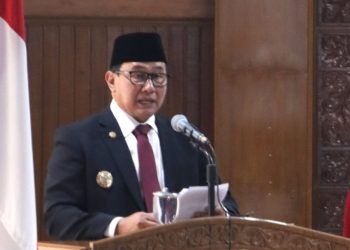 Wali Kota Pasang Badan Jawab Fraksi, Perampingan Dinas Jadi Sorotan