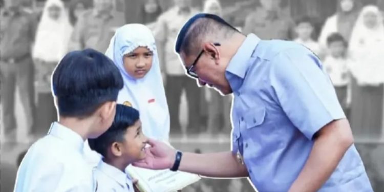 Siswa SD hingga SMP di Bukittinggi Galang Donasi, Terkumpul Rp35,5 Juta untuk Teman yang Terdampak Musibah