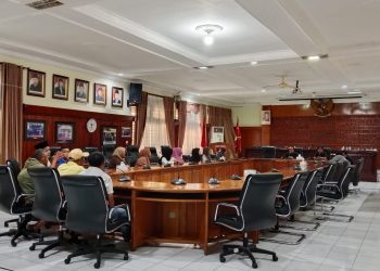 Audiensi Pedagang Takjil: Di Tengah Forum DPRD Bukittinggi Muncul Fakta Sensitif