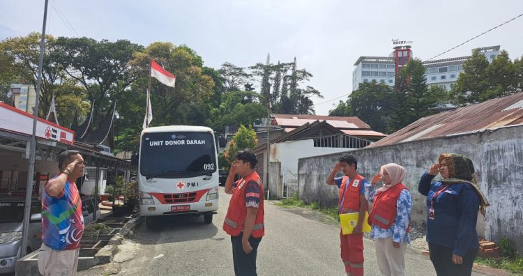 Donor Darah Berkah Ramadhan, PMI Bukittinggi Tebar Bonus dan Kemanusiaan Tanpa Libur