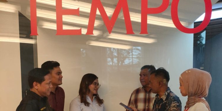 Dari Palmerah untuk Bukittinggi, PJS Belajar ke Tempo, Membawa Misi Jam Gadang Menuju Panggung Nasional