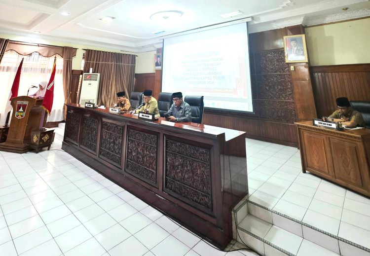 Bedah APBD 2025, DPRD Bukittinggi Soroti SILPA Rp94 Miliar hingga Efektivitas Belanja Daerah