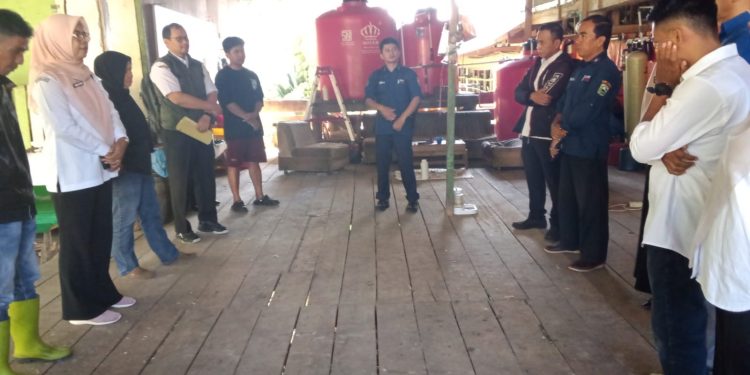 Diduga Langgar Aturan Jarak Minimal, Warga Pertanyakan Legalitas Izin Peternakan Ayam di Kabupaten Solok