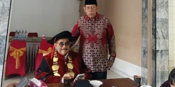 STIH Putri Maharaja Cetak 68 Sarjana Hukum Baru
