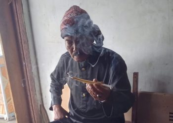 Antahlah, Sakik Kapalo Den…!