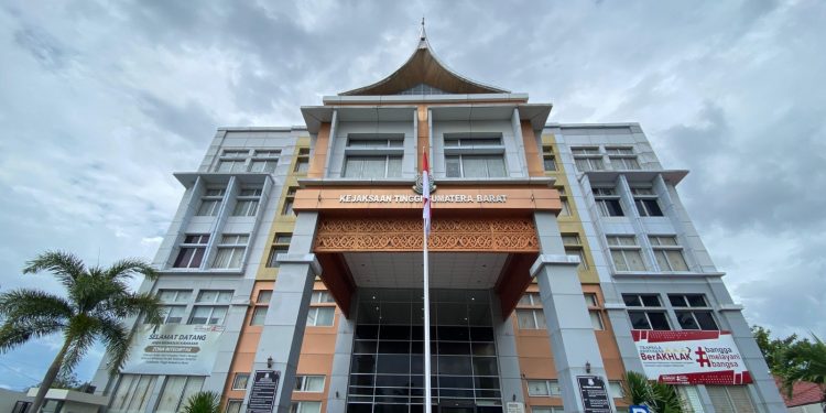 Subsidi Trans Padang Disorot Lagi, Kejati Sumbar Periksa Dirut Pengelola Koridor 6