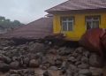 Banjir Bandang Terjang Arosuka Solok, 1 Warga Dilaporkan Hilang