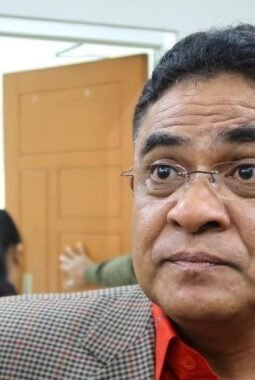 MA Batalkan Suket SMA Gibran, PDIP Buka Suara